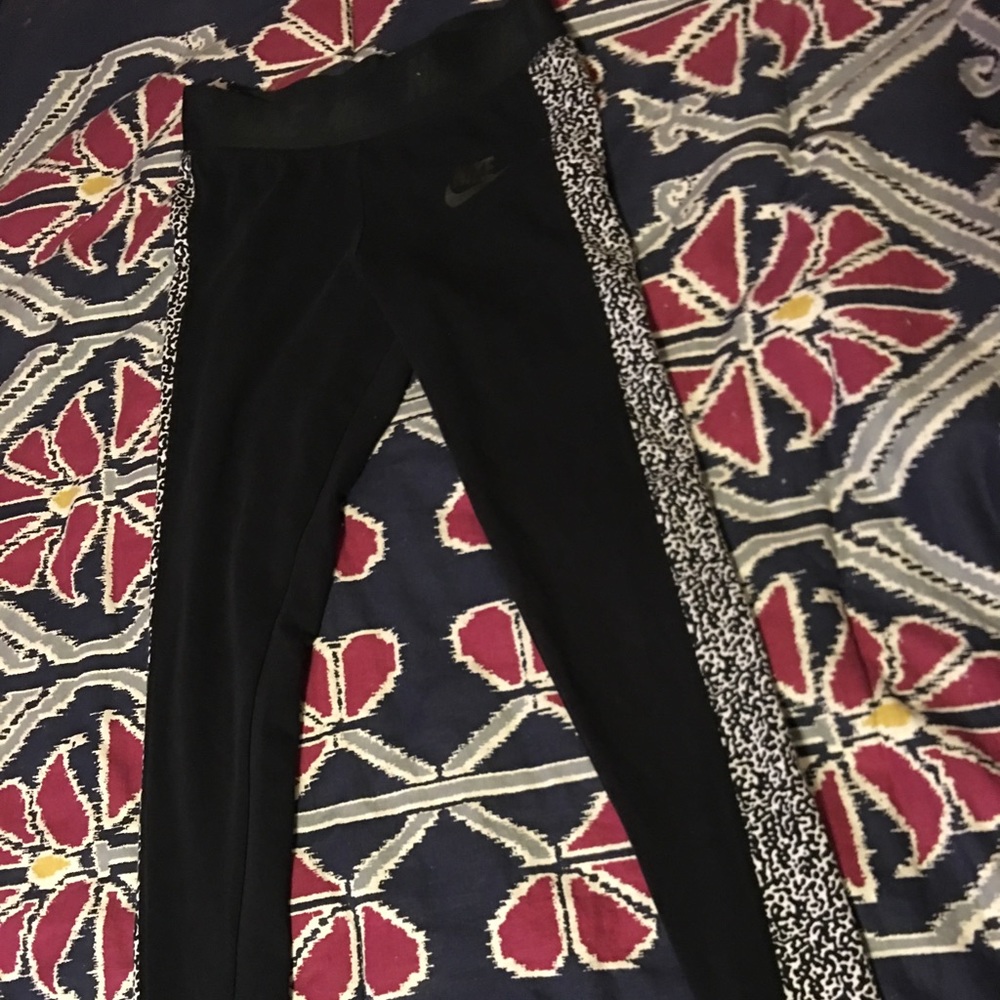 Women's Nike Leggings